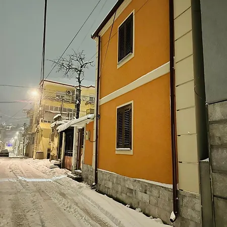 Alba * Korce