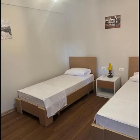 Alba Lejlighed Korce